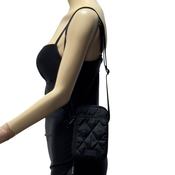 Vera Bradley Black Quilted Crossbody Bag With Clear ID Window & Adjustable Strap - Picture 1 of 11